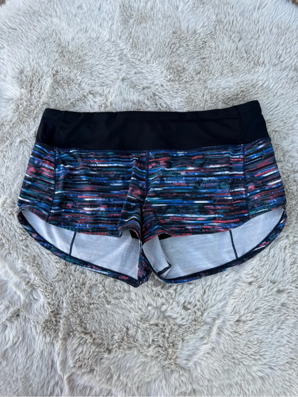 Lululemon Speed Up Short 2.5